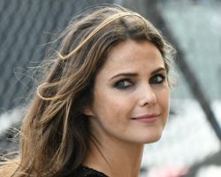 WHAT IS THE ZODIAC SIGN OF KERI RUSSELL?